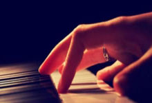 【中超】深圳队主场不敌上海海港,遭遇七连败.